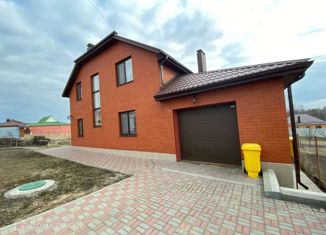 Продам дом, 246 м2, село Таврово, проспект Героев