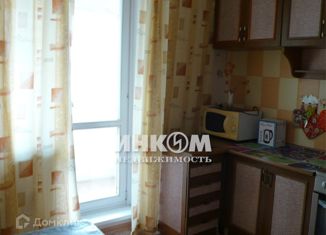 Сдам 1-комнатную квартиру, 37 м2, Москва, улица Винокурова, 6, улица Винокурова