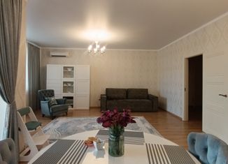 Продам 3-ком. квартиру, 130 м2, Ставрополь, улица Мира, 355, микрорайон № 5