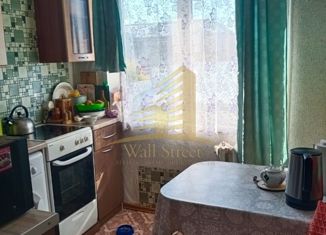 Продажа трехкомнатной квартиры, 61 м2, Новосибирск, проспект Дзержинского, 11, метро Берёзовая роща