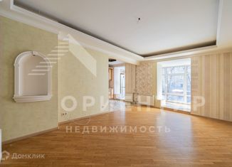 Продаю трехкомнатную квартиру, 86 м2, Екатеринбург, улица Шейнкмана, 24, метро Площадь 1905 года