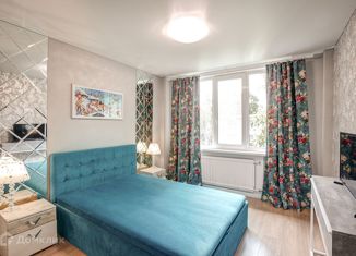 Продаю двухкомнатную квартиру, 45.5 м2, Санкт-Петербург, Ново-Александровская улица, 11, метро Пролетарская