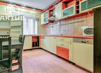 Сдается 4-комнатная квартира, 128 м2, Ростов-на-Дону, улица Шеболдаева, 4/4, Октябрьский район