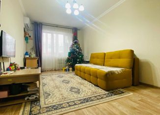 Продаю 2-комнатную квартиру, 51.8 м2, Элиста, 8-й микрорайон, 35, 8-й микрорайон