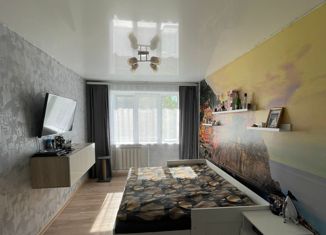 Продаю 2-комнатную квартиру, 41.8 м2, село Иглино, улица Калинина, 35