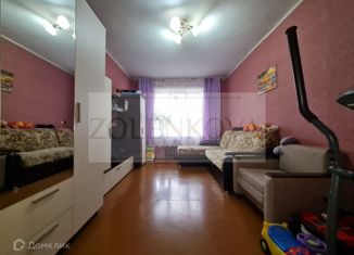 Продается 2-ком. квартира, 46.5 м2, Слободской, улица Урицкого, 7