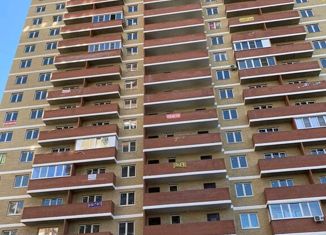 Продается двухкомнатная квартира, 71.7 м2, Краснодар, проспект имени писателя Знаменского, 9к2, микрорайон Гидрострой