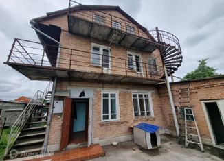 Продаю дом, 196 м2, посёлок городского типа Заводской, улица 4-я Линия