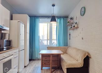 Продаю 2-комнатную квартиру, 54 м2, Кудрово, Областная улица, 5к1, ЖК Новый Оккервиль