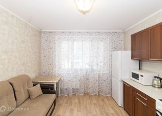 Продажа 1-ком. квартиры, 43 м2, Тюменская область, Кремлёвская улица, 110к2