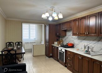 Продажа четырехкомнатной квартиры, 92 м2, Владикавказ, Владикавказская улица, 69