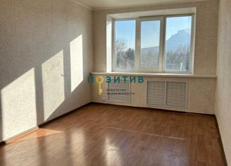 Продается однокомнатная квартира, 37 м2, Ставропольский край, Железноводская улица, 24к2