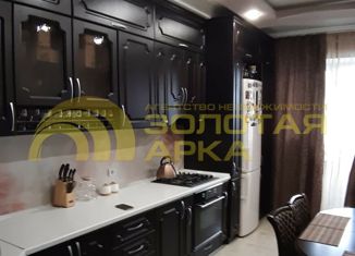 Продажа 2-ком. квартиры, 64.6 м2, Темрюк, улица Анджиевского, 47Ак2