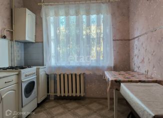 Продам 1-ком. квартиру, 34 м2, Котлас, улица Герцена, 27