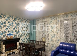 Продам трехкомнатную квартиру, 71.2 м2, Костромская область, Пятницкая улица, 32