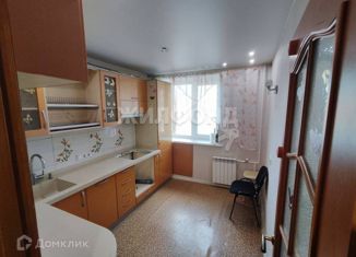 Продам 3-комнатную квартиру, 68 м2, Новосибирск, улица Филатова, 14, улица Филатова