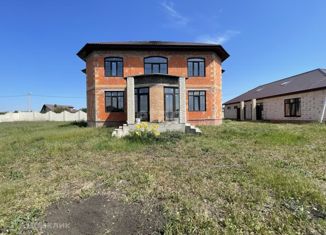 Продаю дом, 300 м2, село Шагаровка, Родниковая улица, 4