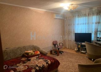 2-комнатная квартира на продажу, 50 м2, Курганинск, улица Ленина, 19