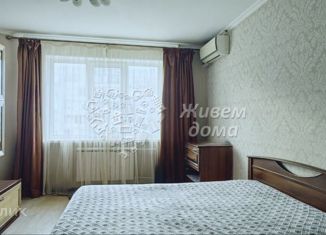 Продается трехкомнатная квартира, 67.5 м2, Волгоград, Автомагистральная улица, 1