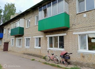 Продам 3-ком. квартиру, 57 м2, Уфа, Ленинский район, улица Свердлова, 12