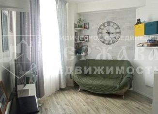 Продается 2-ком. квартира, 46 м2, Кемеровская область, улица Серебряный Бор, 3А