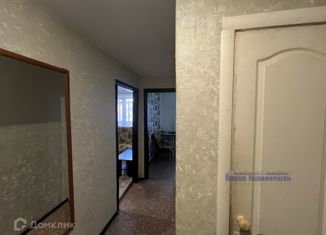 Продам 3-ком. квартиру, 43 м2, Алтайский край, Комсомольский проспект, 93