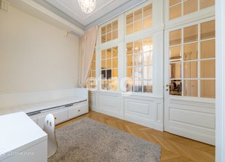 Продается 3-ком. квартира, 69.8 м2, Москва, Смоленский бульвар, 22/14, Смоленский бульвар