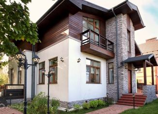 Продаю дом, 300 м2, село Николо-Урюпино, улица Гагарина