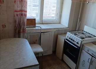 Продается 2-комнатная квартира, 43.5 м2, Серов, улица Жданова, 15