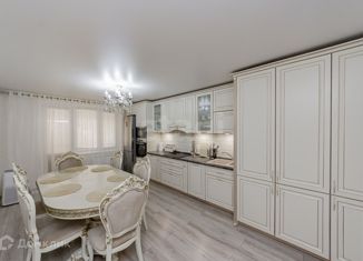 Продажа 3-ком. квартиры, 86.5 м2, Тюмень, улица Федюнинского, 62к2