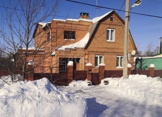 Продаю дом, 133.6 м2, посёлок городского типа Чишмы, улица Кирова