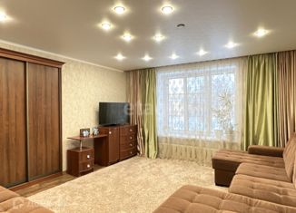 Продается трехкомнатная квартира, 110.3 м2, Саранск, улица Полежаева, 153