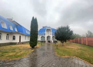 Продам дом, 640 м2, деревня Глухово, Набережная улица, 1А