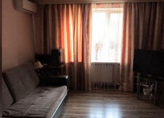 Продам 3-комнатную квартиру, 74 м2, Ольгинка, 3-й микрорайон, 1