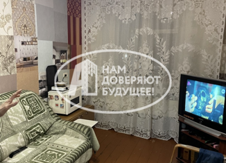 Продаю комнату, 12 м2, Соликамск, улица Володарского, 12