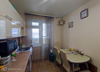 Продается 2-комнатная квартира, 55 м2, Зеленодольск, проспект Строителей, 24