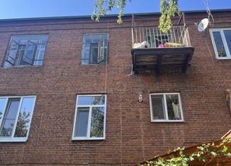 Продам 2-комнатную квартиру, 40 м2, Казань, улица Айвазовского, 14, Вахитовский район