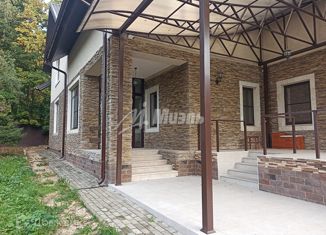 Продается дом, 450 м2, село Дубки, улица Тельмана, 15А