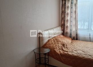 Продаю комнату, 73.5 м2, Колпино, улица Металлургов, 3