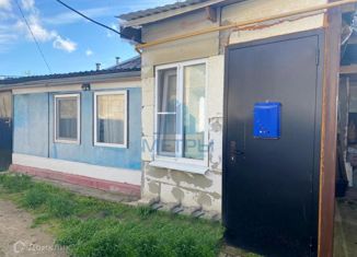 Продаю 1-ком. квартиру, 20 м2, Темрюк, улица Ленина, 16