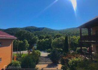 Продам дом, 205.5 м2, село Береговое, Короткая улица, 5