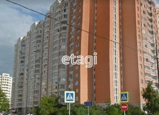 Продам 3-ком. квартиру, 84 м2, Москва, улица Маршала Баграмяна, 2, улица Маршала Баграмяна