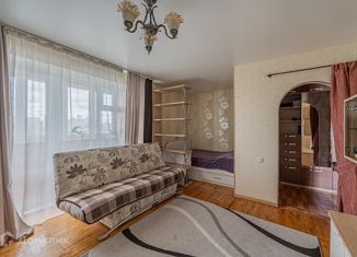 Продам однокомнатную квартиру, 35.4 м2, Екатеринбург, улица Луначарского, 15, улица Луначарского