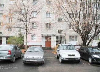 Продам четырехкомнатную квартиру, 72.8 м2, Ярославль, Заволжский район, проспект Машиностроителей, 38к3