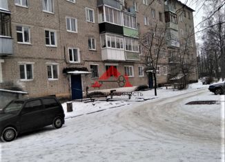 Продажа 1-комнатной квартиры, 35 м2, Кольчугино, улица Дружбы, 27