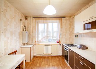 Продам трехкомнатную квартиру, 62 м2, поселок Крутик, поселок Крутик, 9