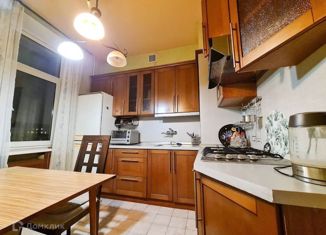 Продажа 3-ком. квартиры, 80 м2, Москва, Ленинский проспект, 70/11, метро Университет
