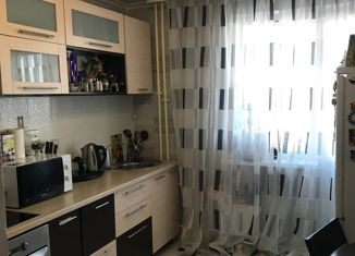 Продается 2-комнатная квартира, 55 м2, Екатеринбург, улица Умельцев, 9А, улица Умельцев