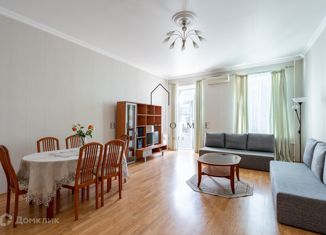 2-комнатная квартира в аренду, 80 м2, Санкт-Петербург, набережная реки Мойки, 32, муниципальный округ Дворцовый