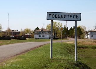 Продаю 3-комнатную квартиру, 59.3 м2, деревня Немировка, Советская улица, 12